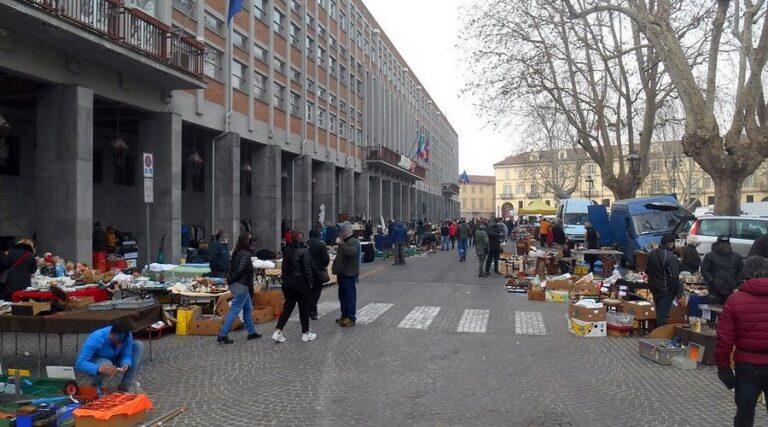 Mercatino dell’Antiquariato (Asti)